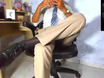hiddenoffice from Chaturbate