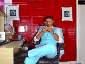 hiddenoffice from Chaturbate