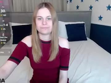 hilleva from Chaturbate