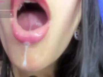 Hinata_21_ webcams show profile image 