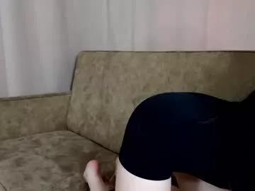 holliscoupea from Chaturbate