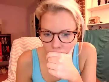 holly_bourbon from Chaturbate