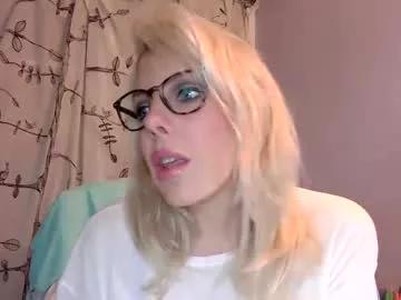 holly_bourbon from Chaturbate is Freechat