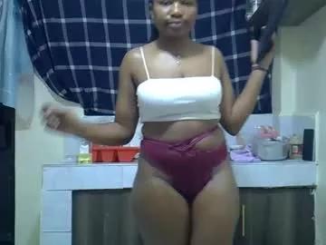 holly_molly11 from Chaturbate