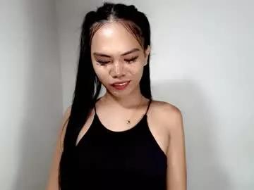 hollyhalo from Chaturbate