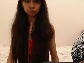 hollymodels from Chaturbate