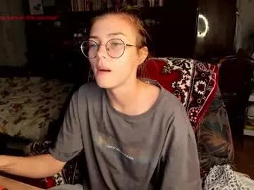 hoppypoppyy from Chaturbate