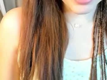 Hostia_milk webcams show profile image 