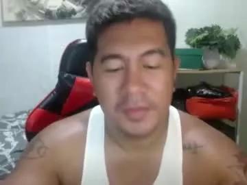 hothunkybear23 from Chaturbate