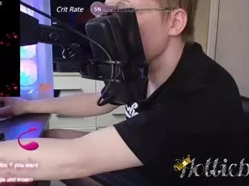 hottiebb95 from Chaturbate