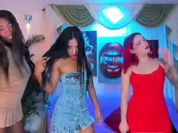 hotties_kittens18 from Chaturbate