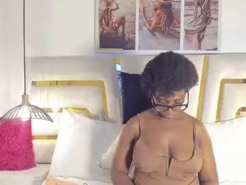 huddah_cam from Chaturbate