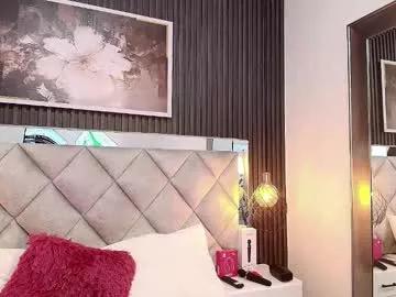 huddah_cam from Chaturbate