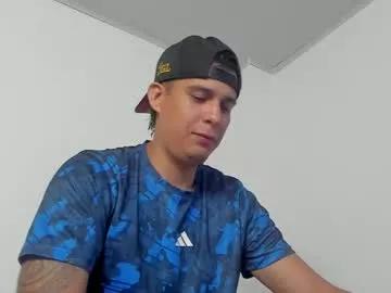 Hugosan2 webcams show profile image 