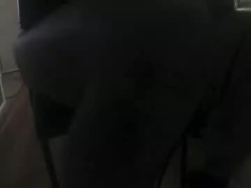 huguit026 from Chaturbate