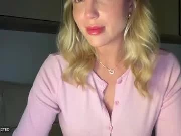 iiivy_ from Chaturbate