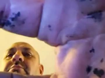ilike2watch233222 from Chaturbate
