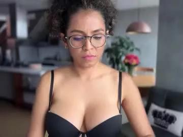 illaroom from Chaturbate