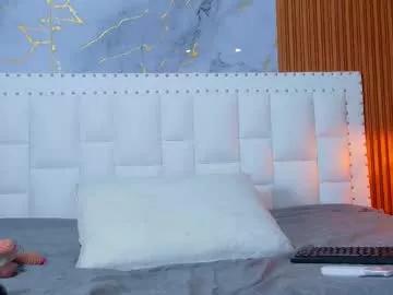 indiancutiie from Chaturbate