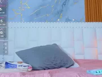 indiancutiie from Chaturbate