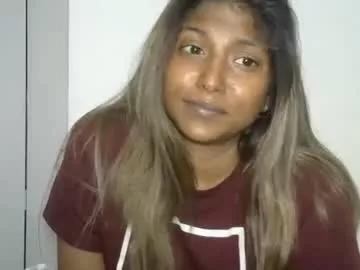 indianqtpie6 from Chaturbate