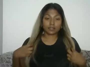 indianqtpie6 from Chaturbate