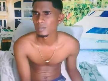 indianthuggin from Chaturbate