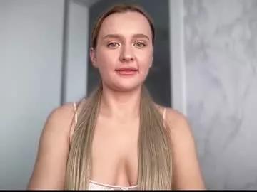iniva05 from Chaturbate