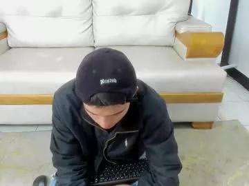 invincible200 from Chaturbate