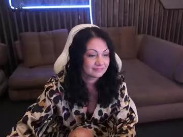 irismoonn from Chaturbate
