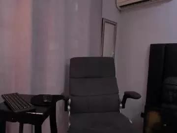 isaac_cryston from Chaturbate