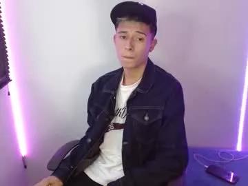 isaac_tan from Chaturbate