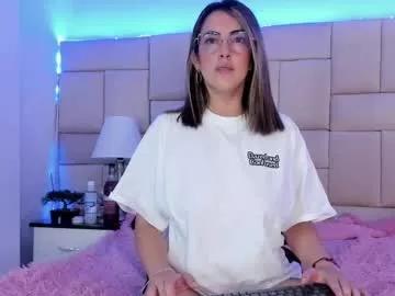 isis_loveyes_ from Chaturbate