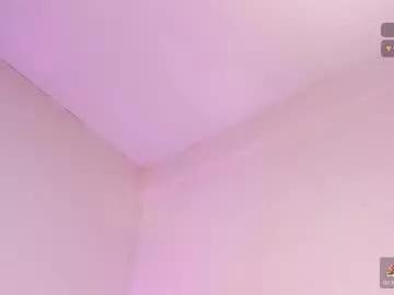 issanoir from Chaturbate