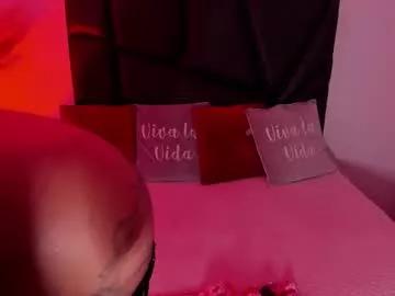 issis_smith from Chaturbate