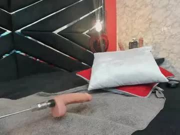 ivisbouncyass from Chaturbate