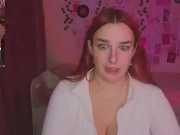 iwi_wi_wi from Chaturbate