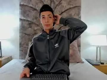 ixxus from Chaturbate