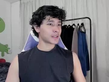 j_u_p_i_t_e_r from Chaturbate