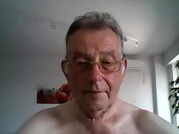 jahanc01 from Chaturbate