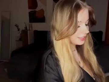 janniekeneipp from Chaturbate