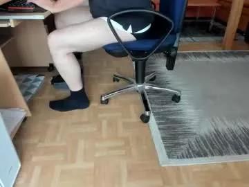 Jayzee1980 webcams show profile image 