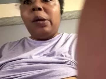 jccaramelbarbie12 from Chaturbate