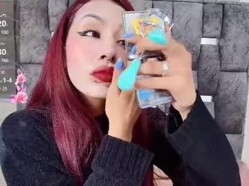 jenner_mills from Chaturbate