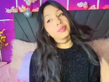 jenner_mills from Chaturbate