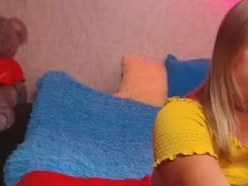 jenny_oliviawow from Chaturbate