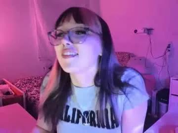 jennysbody19 from Chaturbate