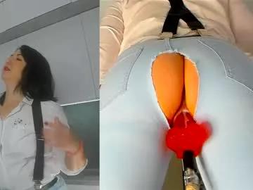 jess_benz from Chaturbate