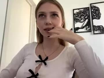Jolenebogatitus webcams show profile image 