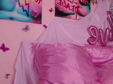 jollly_belle from Chaturbate